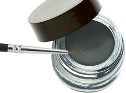 Незаличими гел очна линия, водоустойчива очна линия от Pree Cosmetics (Марказит)