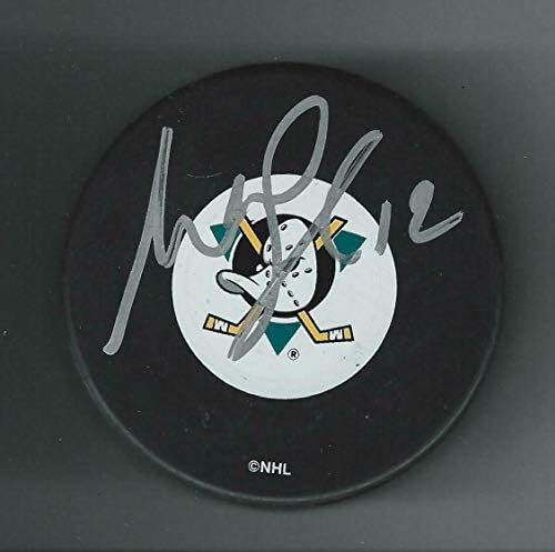 Майк Leclerc подписа шайбата Анахайм Майти Дъкс - за Миене на НХЛ с автограф